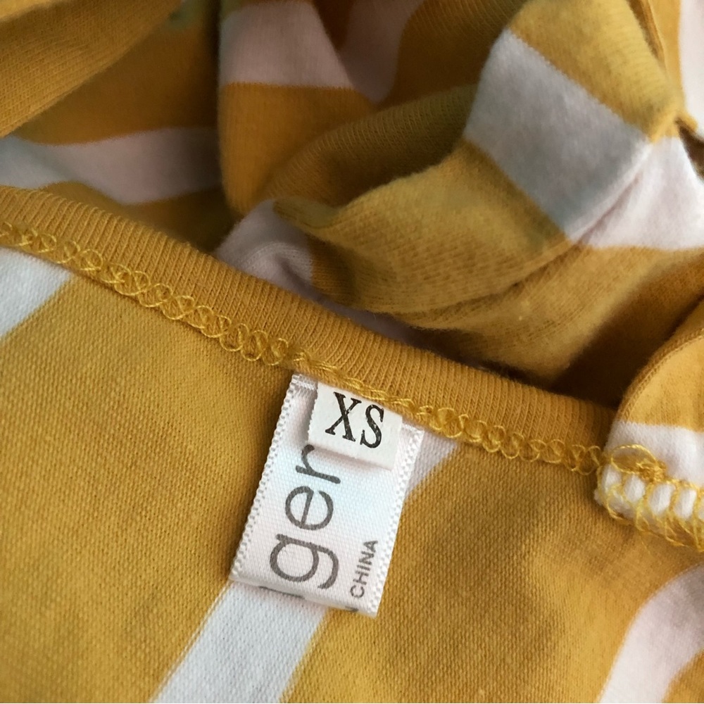 Feager Short Sleeve Stripe Knit Shift Dress - Picture 6 of 7